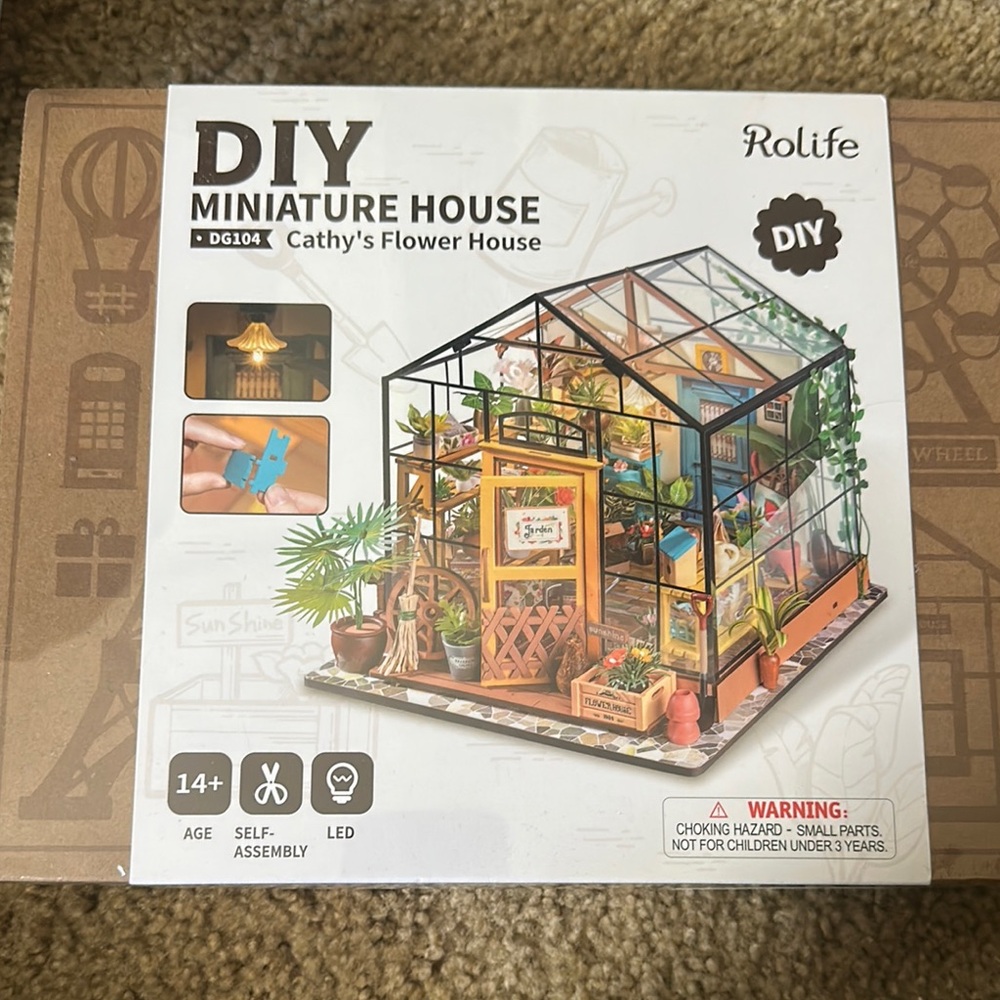DIY Miniature House - Cathy's Flower House